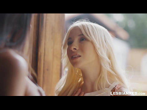 ❤️ Dívka se po několika měsících vrátí domů a skončí u lízání kundy své nevlastní matky ❤ Porno fb u cs.pornsos-com.ru ❤